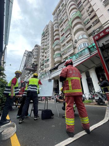 嘉市消高樓建物火災搶救演練　居住與救災安全更加分