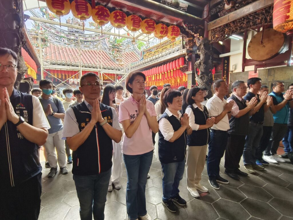 百年老店獻狀元糕祝高分上榜-　台中國際糕豐會為考生祈福