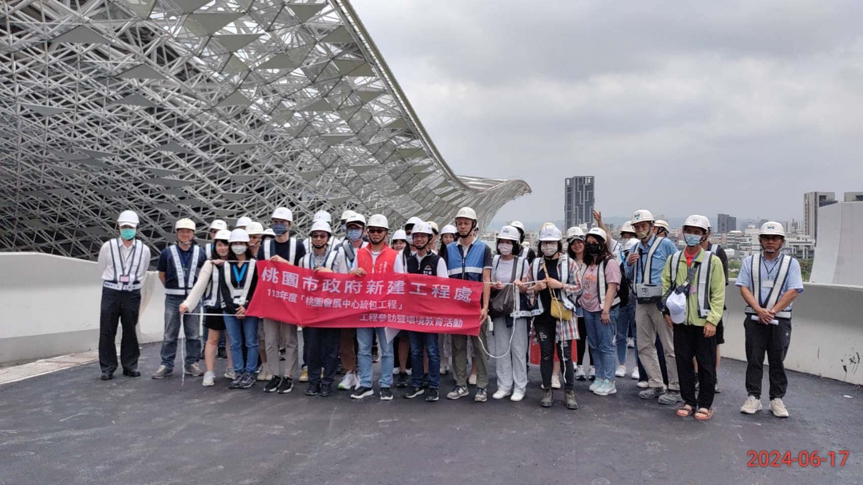 桃市新工處參訪台中國際會展中心　大讚優良建設好標竿