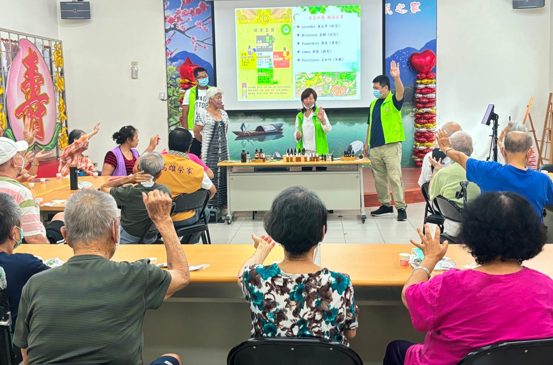 高雄榮家結合綠茵子推動永續生活　引領長輩體驗香草療癒