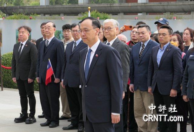 國父逝世100週年紀念日　朱立倫致敬孫中山　被嗆連中國人都不敢講