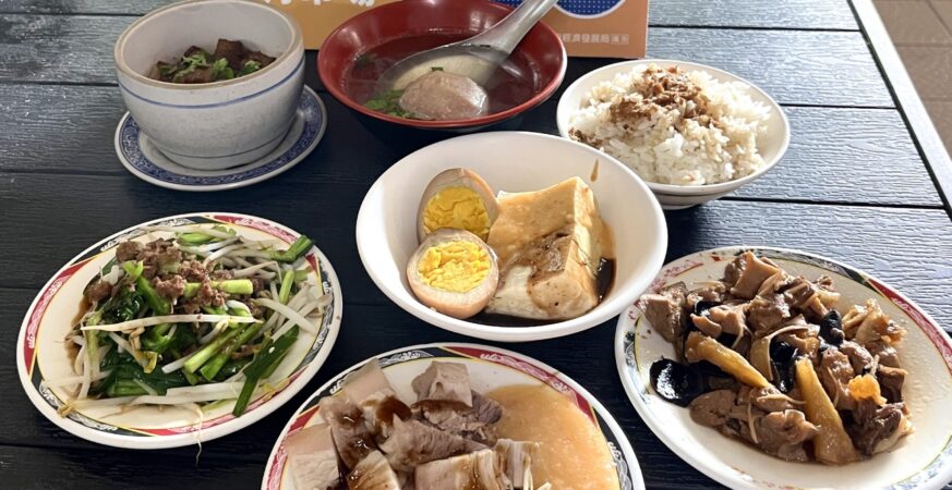 用1張物調券大啖1桌在地美食！　-5/2起連3天豐原第一市場人氣生魚片、鹹豬肉9折優惠