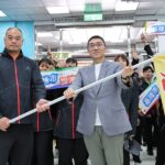 侯友宜率團訪西武巨蛋　帶「家鄉味」為台灣強打林冠臣加油打氣