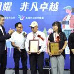 服裝走秀 閃亮登場　排路社區閃耀時尚