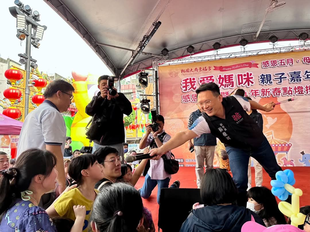 桃園景福宮溫馨舉辦母親節活動-邀信眾感念母恩蘇俊賓副市長親自導覽精彩廟宇文化