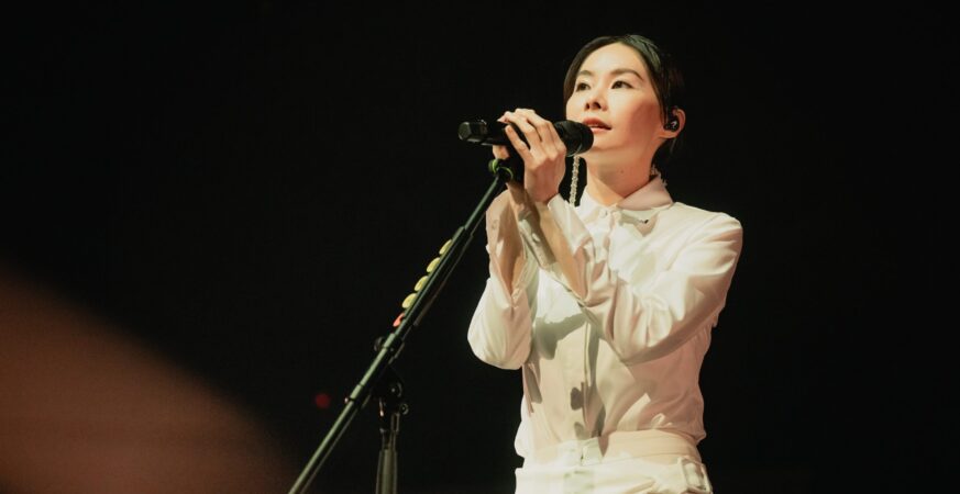 鄭宜農突破語言界線「幹-我真的太喜歡這個世界了」