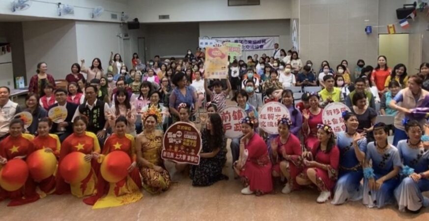 前鎮戶政新住民「漂亮媽咪，love-you」-母親節活動感動滿滿、笑聲連連
