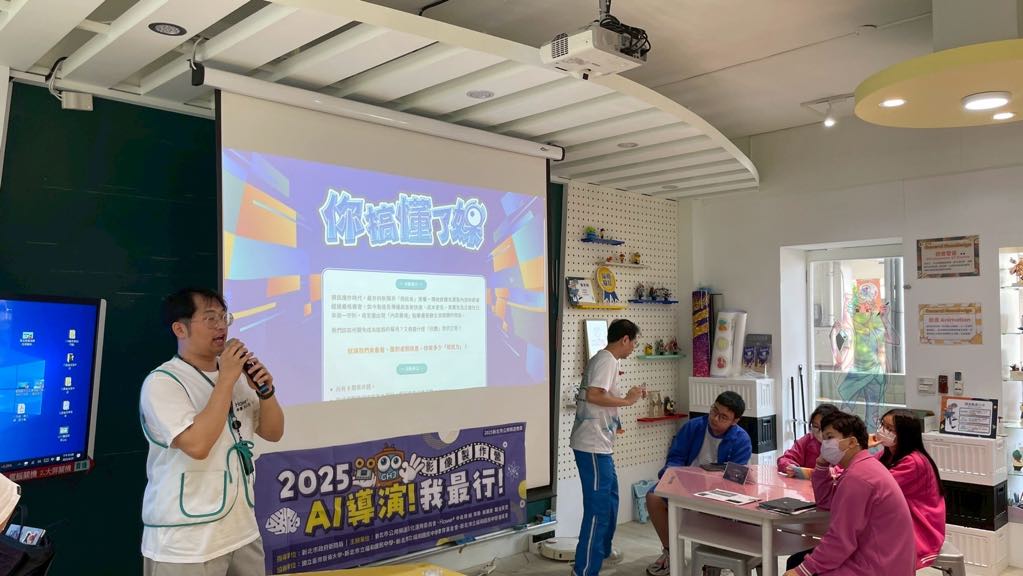 用影像說愛妳　中嘉新視波教學生傳遞母親節情感