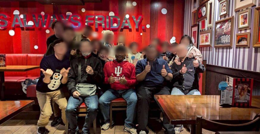 翻開書頁、見證奇蹟！　中市文化局《華美的跫音》尋回半世紀失散姊弟情