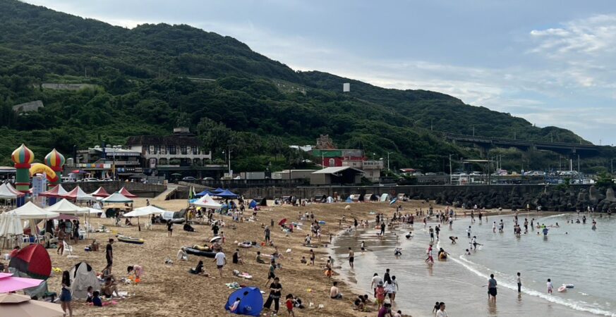 天氣穩定海象佳　外木山長泳明照常舉行　市府嚴陣以待護航萬全