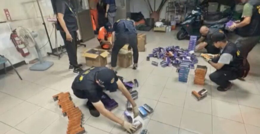 黑幫搶市場　加熱菸走私年增九成　海關：政府不徵稅累死基層