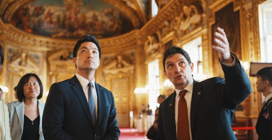 蔣萬安拜會法國參議院　深化臺北與法國交流合作