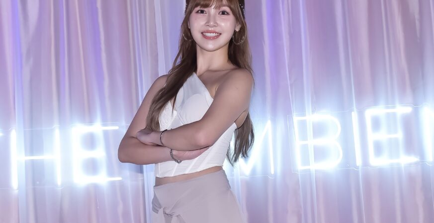 電豹女啦啦隊草莓單飛不解散 憲哥力挺感動落淚