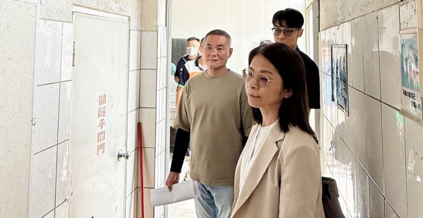 爭取翻修海線66校廁所　丁學忠籲中央儘速核定經費改善學童如廁環境