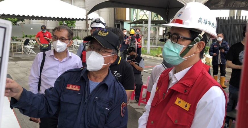 小港三元能源火警火勢熄滅　主力消防部隊今日中午撤離　市府留守部分人力持續監控