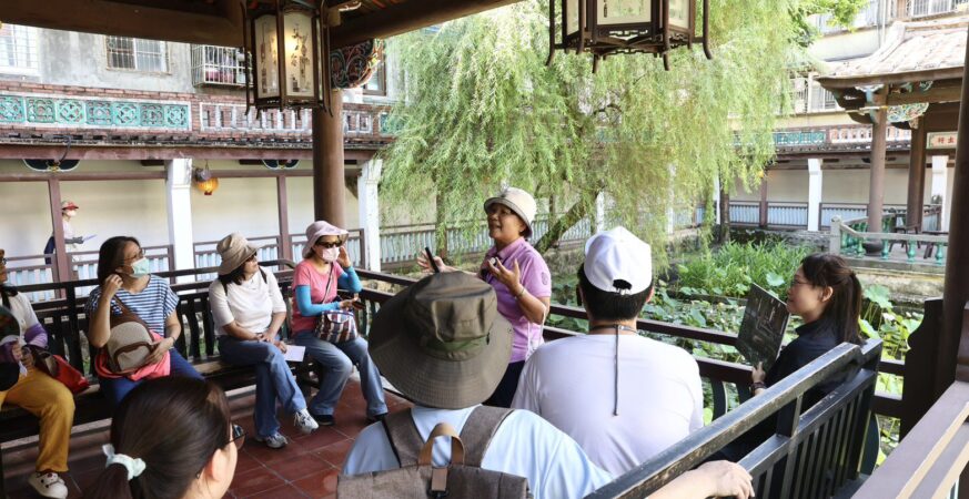 新北「金獎小旅行」影評人雀雀帶路　金鐘演員連俞涵助陣　引領影迷重返金獎場景