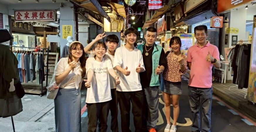 東吳大學教授走訪士林夜市　見證文化與美食交織的城市魅力