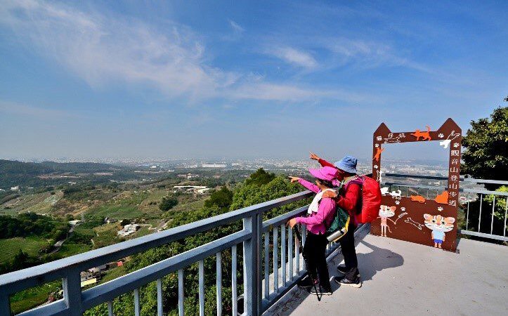 暑期森呼吸！　中市觀旅局邀民眾親近山林悠遊登山步道