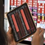 宴會隊僱傭獵鷹隊的紮克羅賓遜擔任進攻協調員