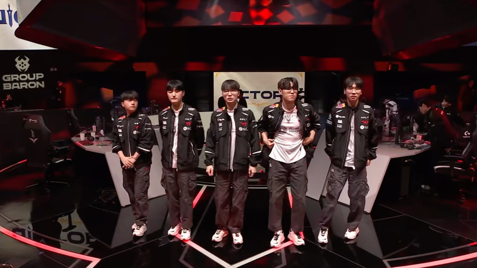 T1親友團加持喜迎五連勝明日關鍵一戰HLE或將無緣季后賽