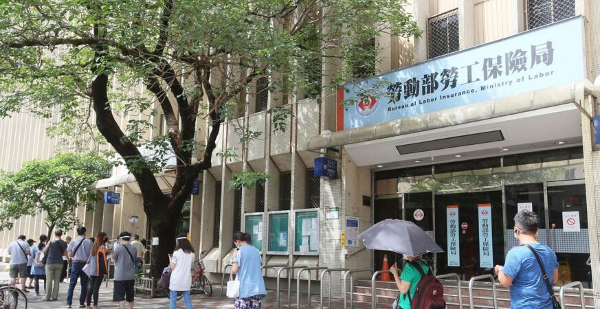 勞＋勞退月領6萬元？專家曝40歲保後「2關鍵動作」就能達標