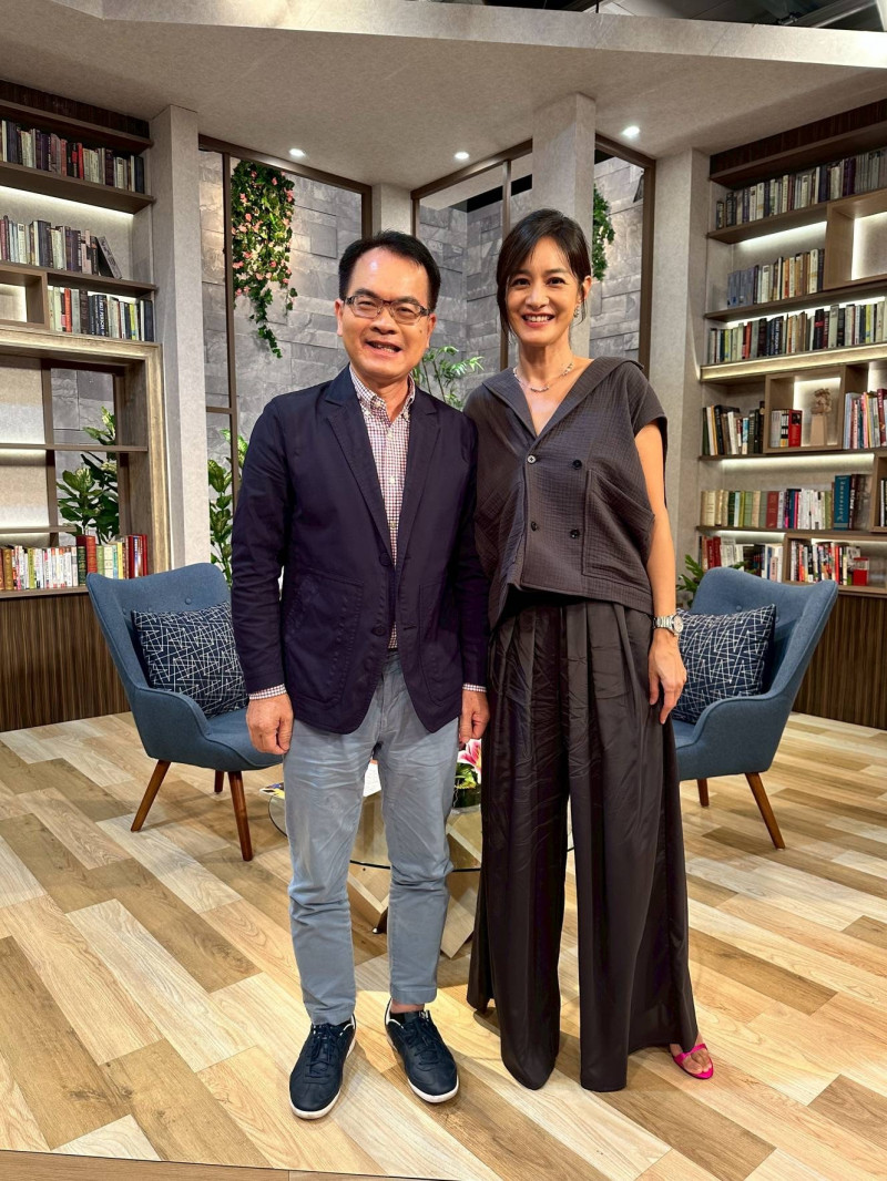 珍妮特自爆3年憂鬱病史！邊吃邊對哭鬧催吐