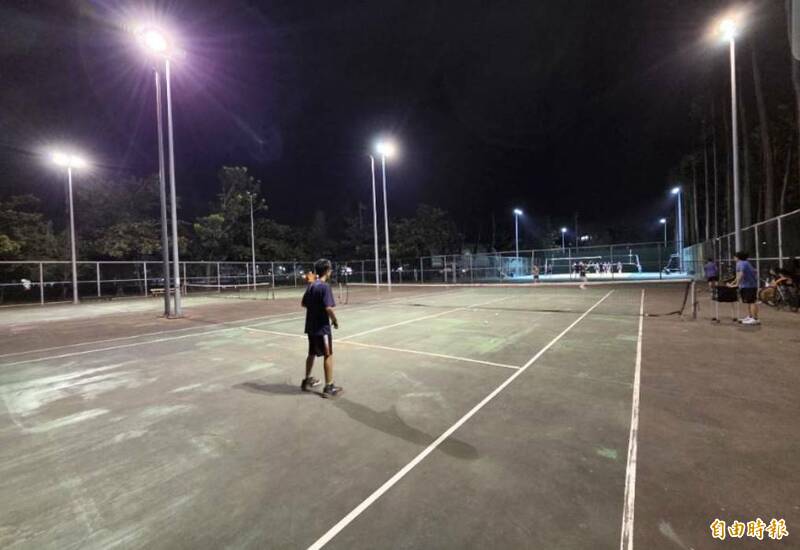 特殊教育2-1》特教師劉鈞正跳躍教育教出網球冠軍學生