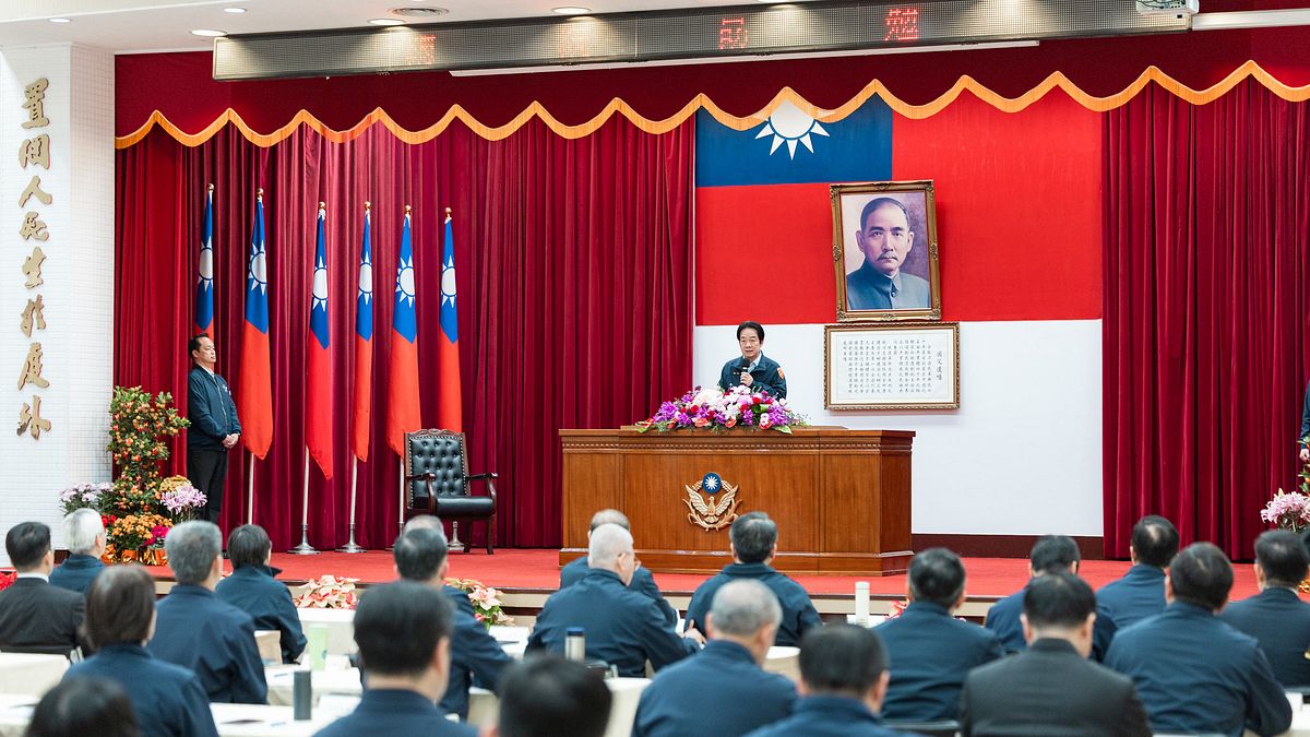 警察盼了半年終於加薪！政院核定調高警務加給近6萬民警受惠