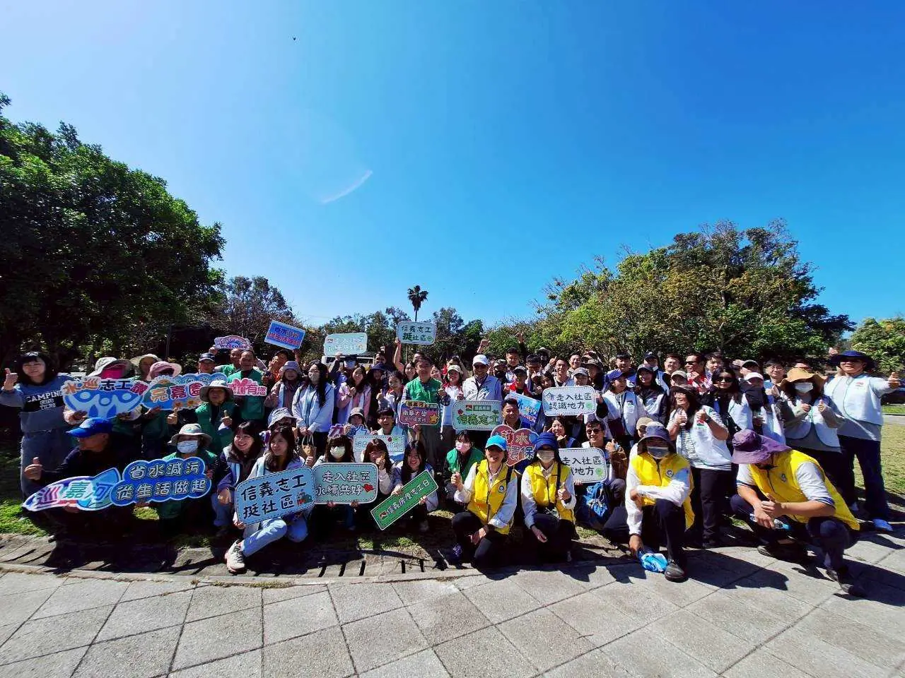 青銀淨堤撿塑大行動　產官學攜手守護北港溪水環境
