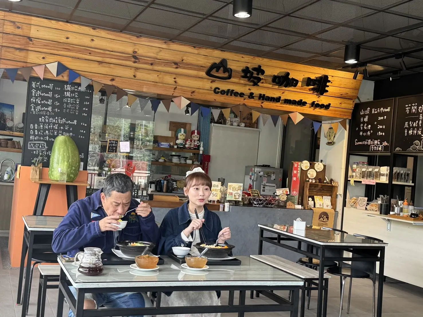 春遊瑞里紫色山城　阿龐、吳鈺萱帶路走訪賞花秘境