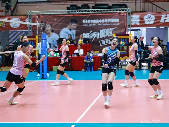 台中no.1！　豐商、東山男女排hvl雙冠到手　締造隊史新紀錄