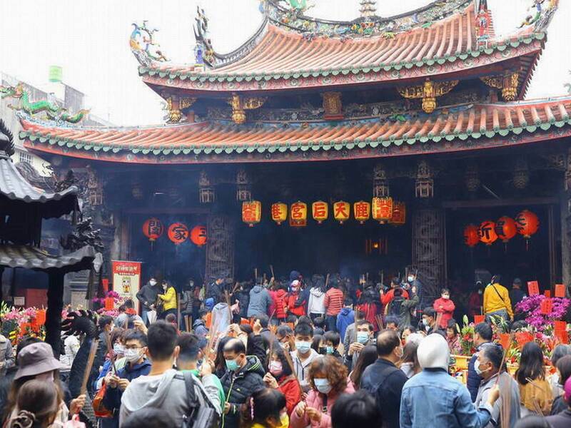 南瑤宮、天后宮人潮差很大？ 網：「都是彰化媽」對比