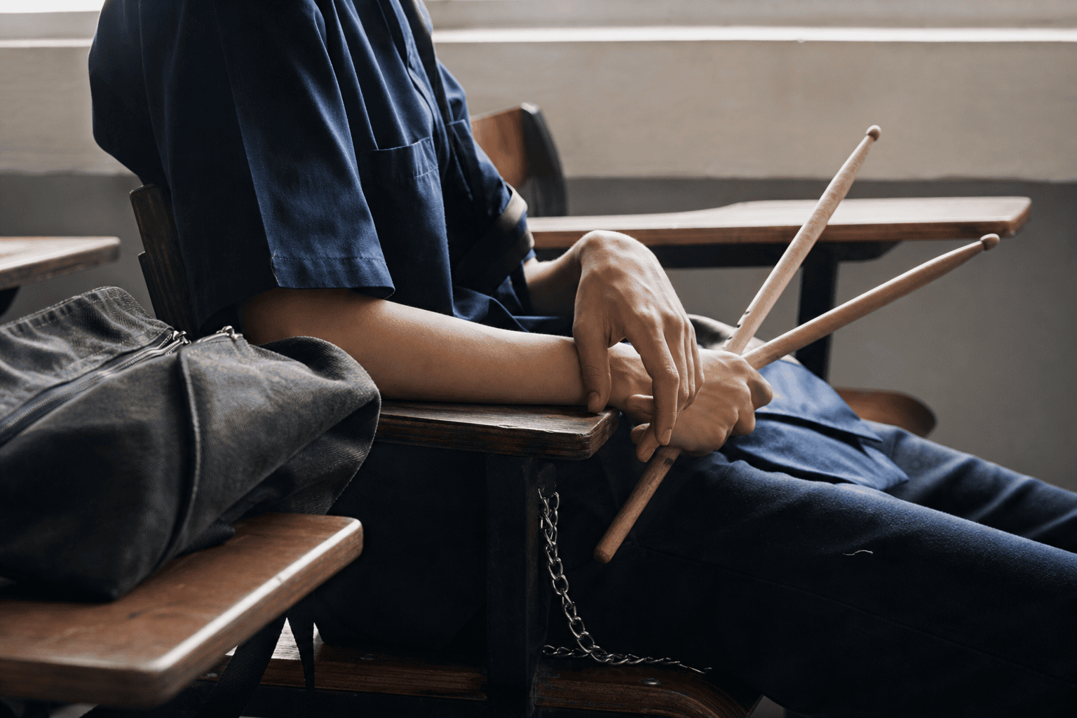 工人階級青少年如何用「叛逆」對抗學校體制？社會學研究揭開校園次文化真相
